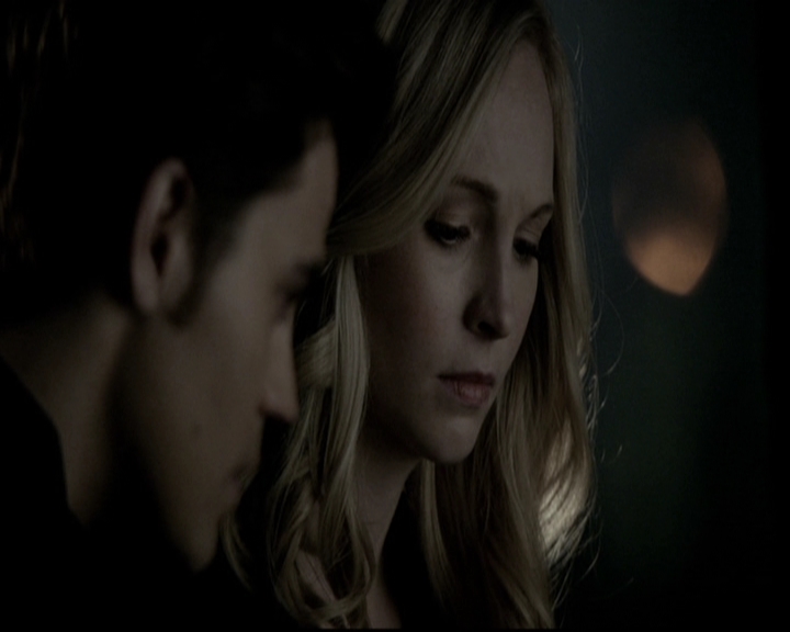 VampireDiariesWorld-dot-org_5x22Home2022.jpg
