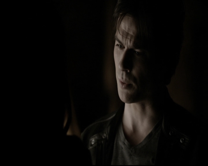 VampireDiariesWorld-dot-org_5x22Home2064.jpg