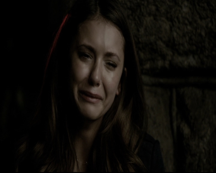 VampireDiariesWorld-dot-org_5x22Home2129.jpg