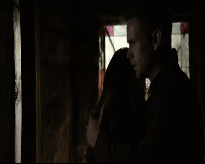 VampireDiariesWorld-dot-org_5x22Home2234.jpg