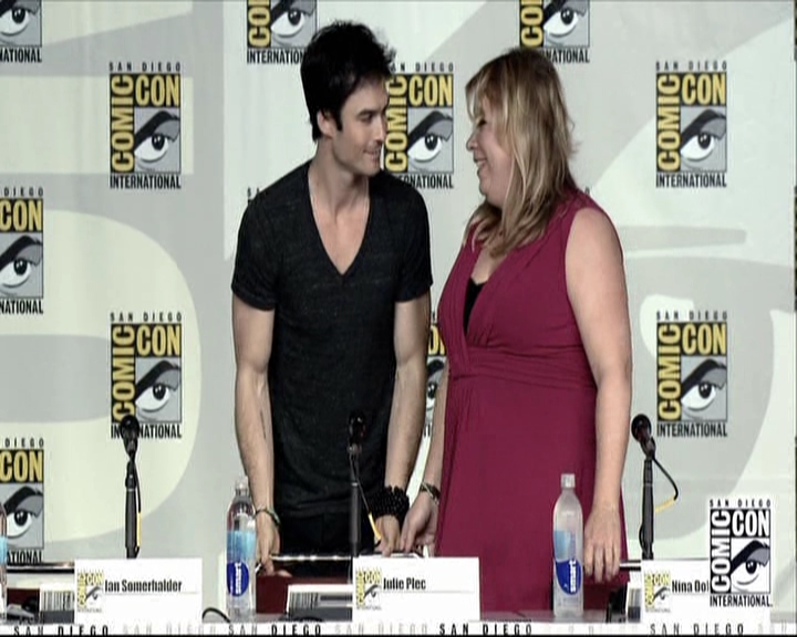 VampireDiariesWorld-dot-org_2013ComicConPanel0040.jpg