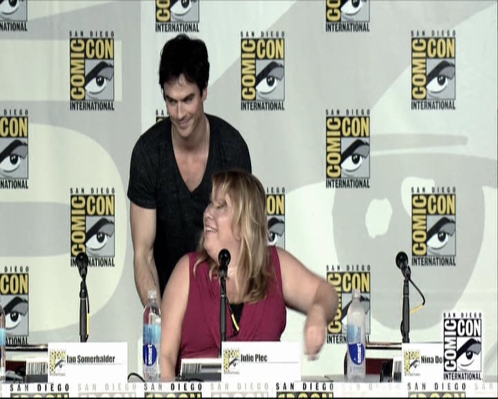 VampireDiariesWorld-dot-org_2013ComicConPanel0043.jpg