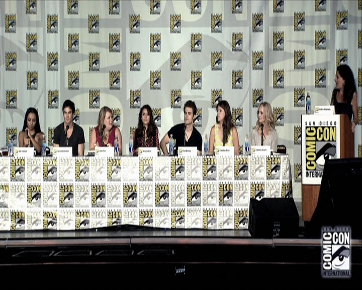 VampireDiariesWorld-dot-org_2013ComicConPanel0131.jpg