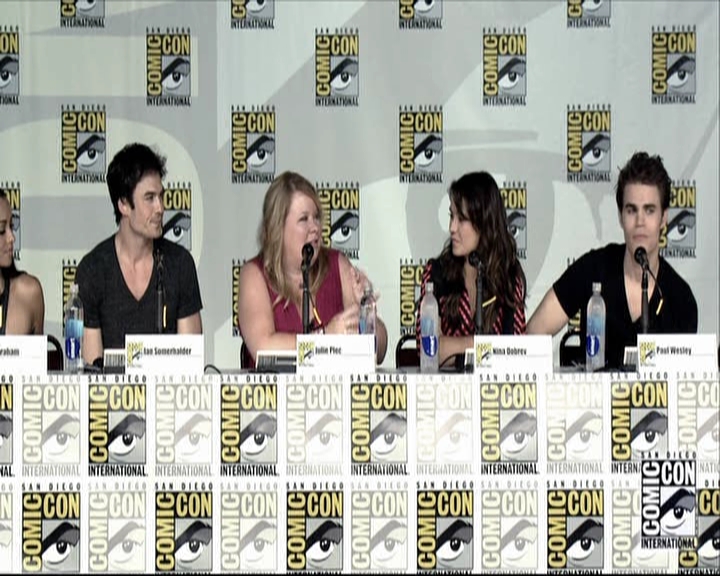 VampireDiariesWorld-dot-org_2013ComicConPanel0140.jpg