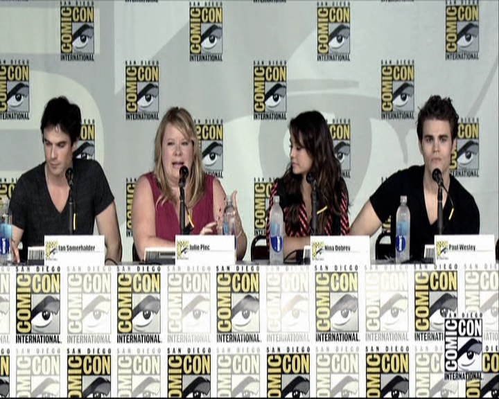 VampireDiariesWorld-dot-org_2013ComicConPanel0144.jpg
