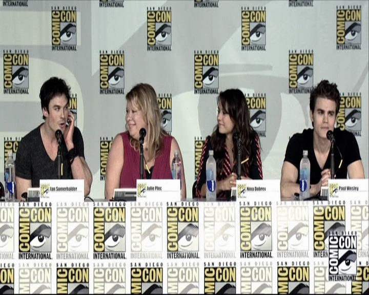 VampireDiariesWorld-dot-org_2013ComicConPanel0183.jpg