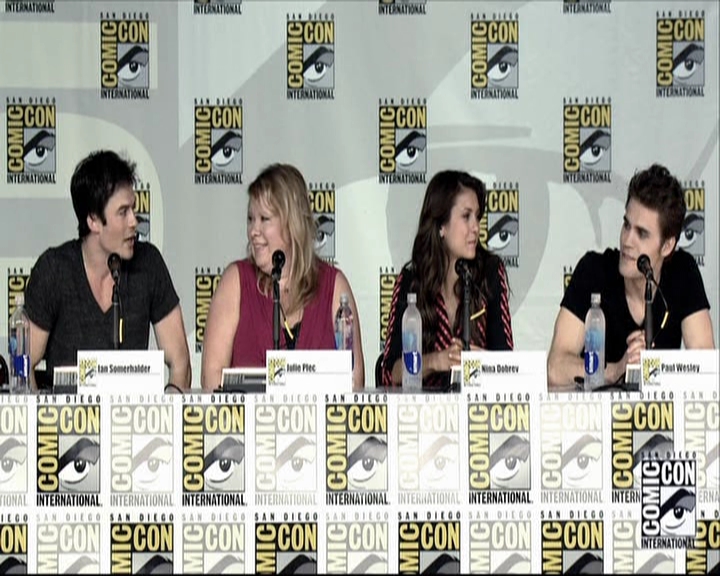 VampireDiariesWorld-dot-org_2013ComicConPanel0190.jpg