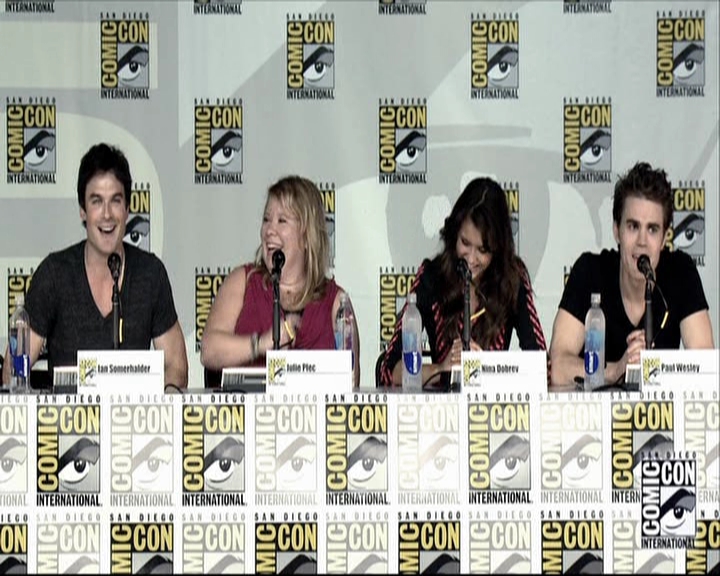 VampireDiariesWorld-dot-org_2013ComicConPanel0198.jpg