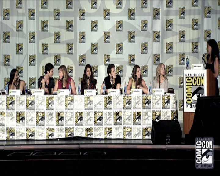 VampireDiariesWorld-dot-org_2013ComicConPanel0336.jpg