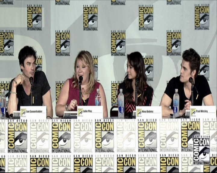 VampireDiariesWorld-dot-org_2013ComicConPanel0350.jpg