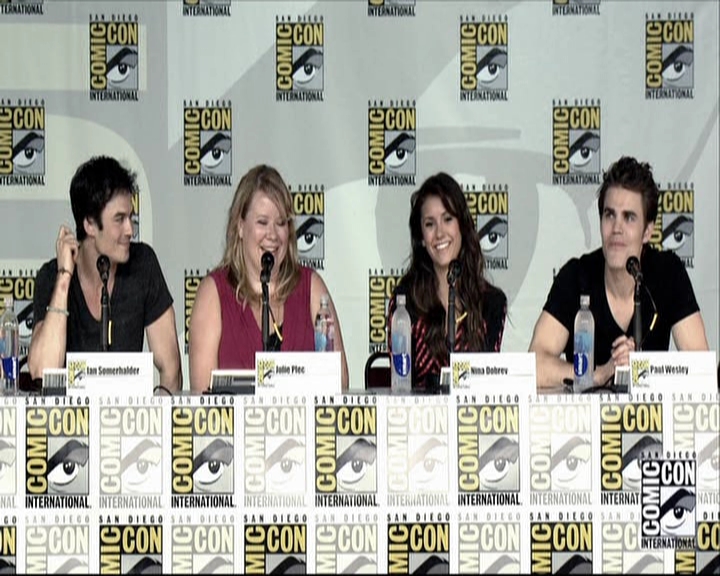 VampireDiariesWorld-dot-org_2013ComicConPanel0374.jpg