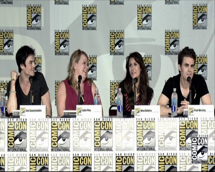 VampireDiariesWorld-dot-org_2013ComicConPanel0385.jpg