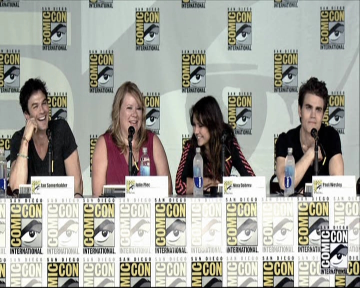 VampireDiariesWorld-dot-org_2013ComicConPanel0480.jpg