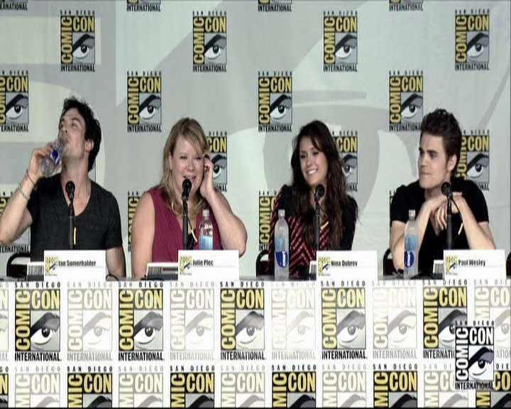 VampireDiariesWorld-dot-org_2013ComicConPanel0499.jpg