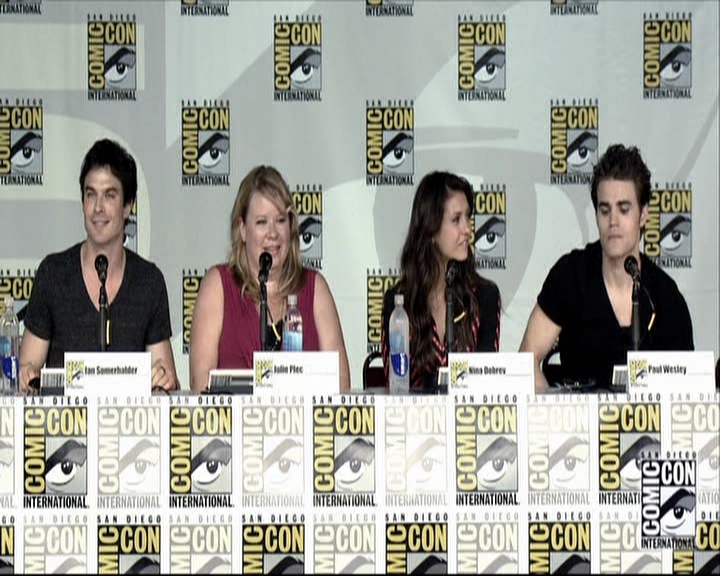 VampireDiariesWorld-dot-org_2013ComicConPanel0533.jpg