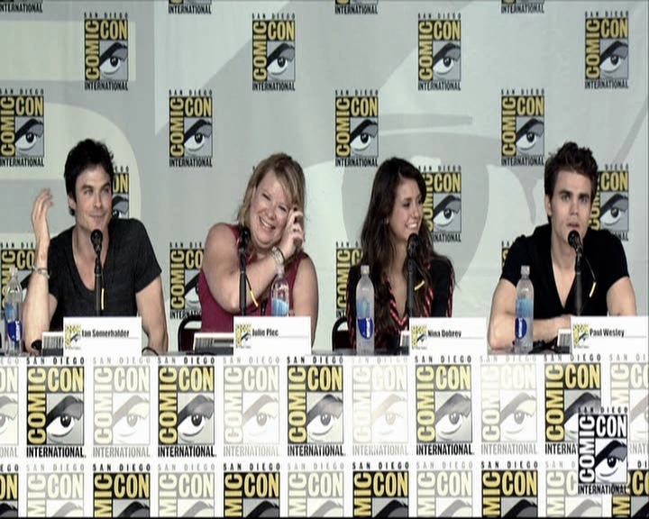VampireDiariesWorld-dot-org_2013ComicConPanel0561.jpg