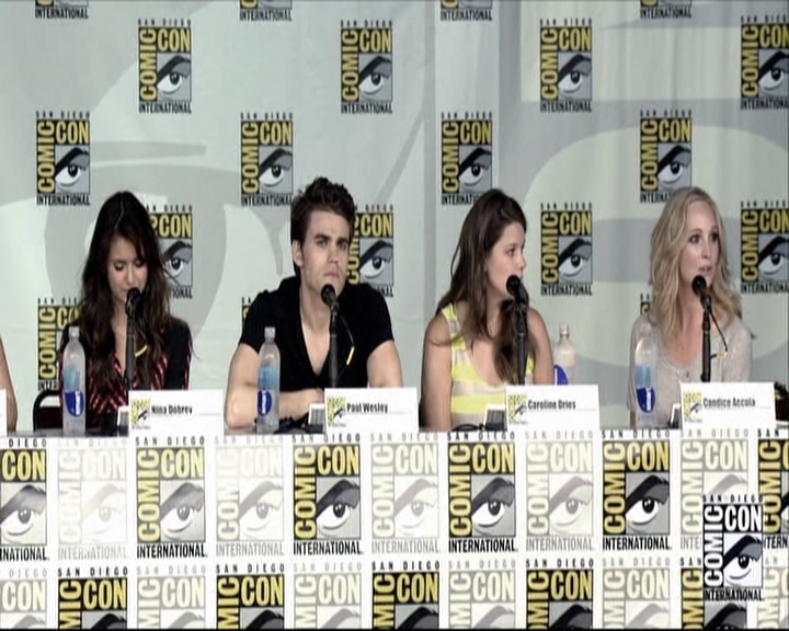 VampireDiariesWorld-dot-org_2013ComicConPanel0569.jpg