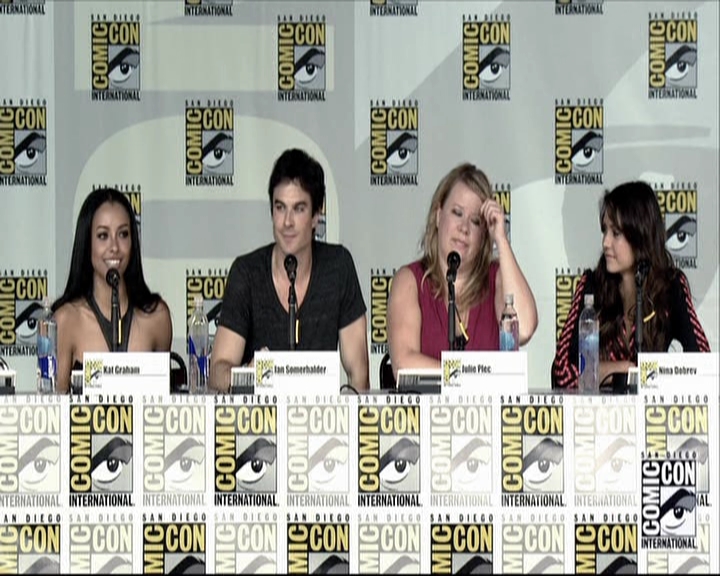 VampireDiariesWorld-dot-org_2013ComicConPanel0702.jpg