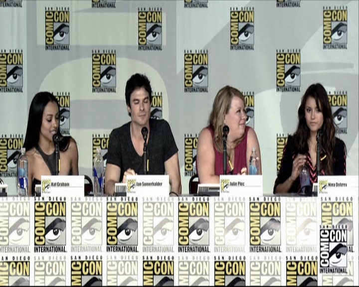 VampireDiariesWorld-dot-org_2013ComicConPanel0718.jpg