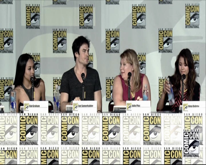 VampireDiariesWorld-dot-org_2013ComicConPanel0722.jpg