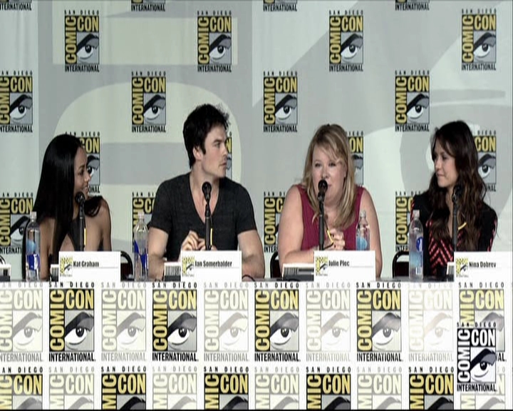VampireDiariesWorld-dot-org_2013ComicConPanel0756.jpg