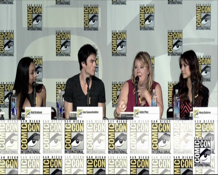 VampireDiariesWorld-dot-org_2013ComicConPanel0776.jpg