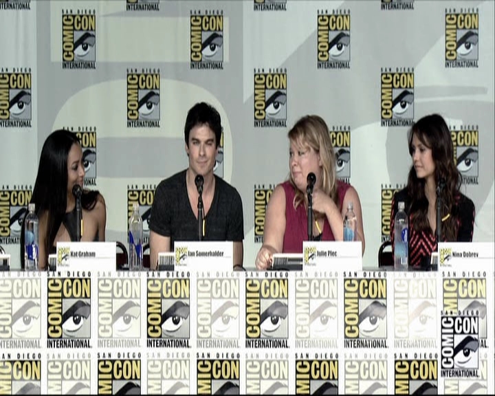 VampireDiariesWorld-dot-org_2013ComicConPanel0784.jpg
