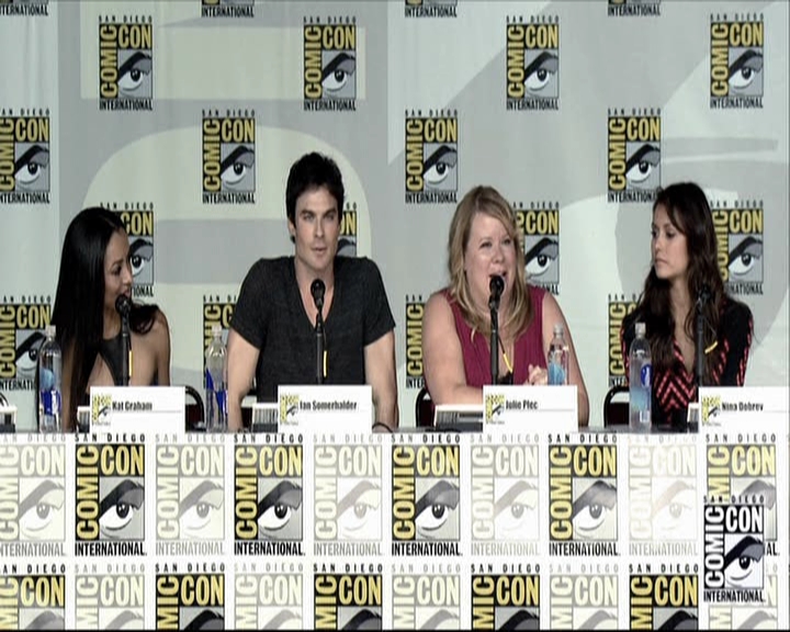 VampireDiariesWorld-dot-org_2013ComicConPanel0796.jpg