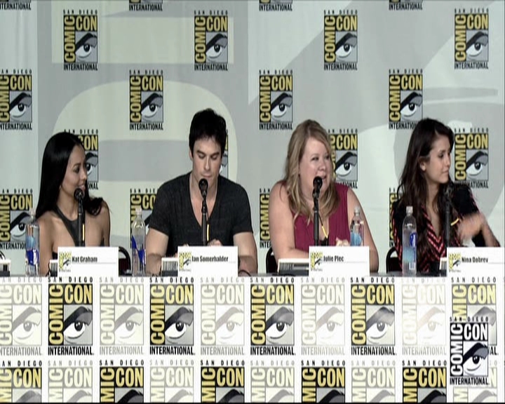 VampireDiariesWorld-dot-org_2013ComicConPanel0803.jpg