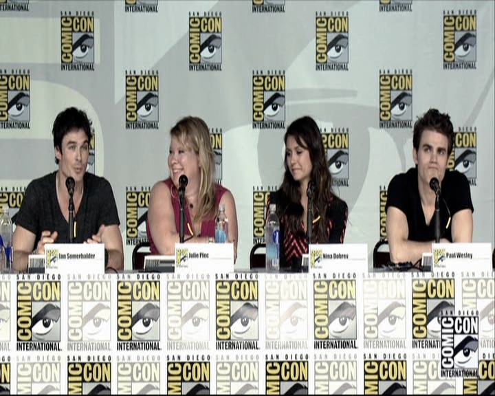 VampireDiariesWorld-dot-org_2013ComicConPanel0854.jpg