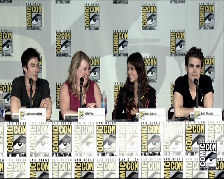 VampireDiariesWorld-dot-org_2013ComicConPanel0895.jpg