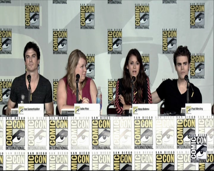 VampireDiariesWorld-dot-org_2013ComicConPanel0971.jpg