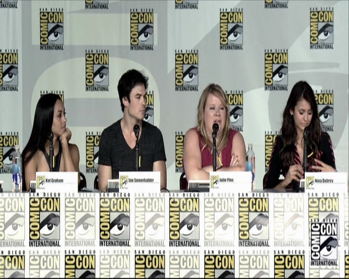 VampireDiariesWorld-dot-org_2013ComicConPanel1078.jpg