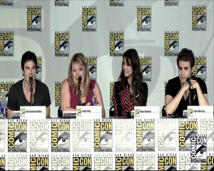 VampireDiariesWorld-dot-org_2013ComicConPanel1215.jpg