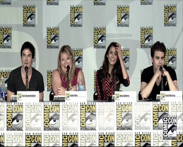 VampireDiariesWorld-dot-org_2013ComicConPanel1217.jpg