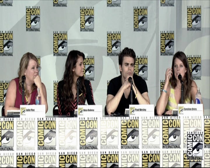 VampireDiariesWorld-dot-org_2013ComicConPanel1270.jpg