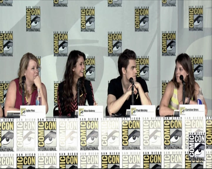 VampireDiariesWorld-dot-org_2013ComicConPanel1278.jpg