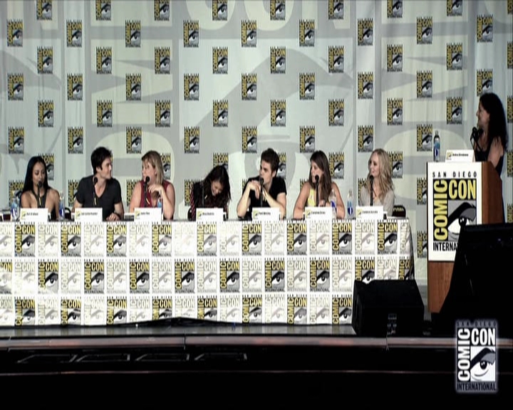 VampireDiariesWorld-dot-org_2013ComicConPanel1283.jpg