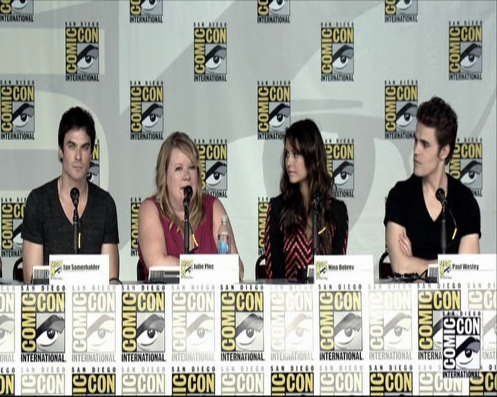 VampireDiariesWorld-dot-org_2013ComicConPanel1380.jpg