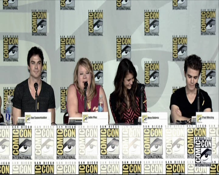 VampireDiariesWorld-dot-org_2013ComicConPanel1393.jpg