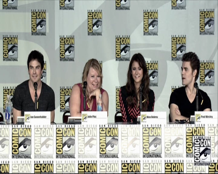 VampireDiariesWorld-dot-org_2013ComicConPanel1412.jpg