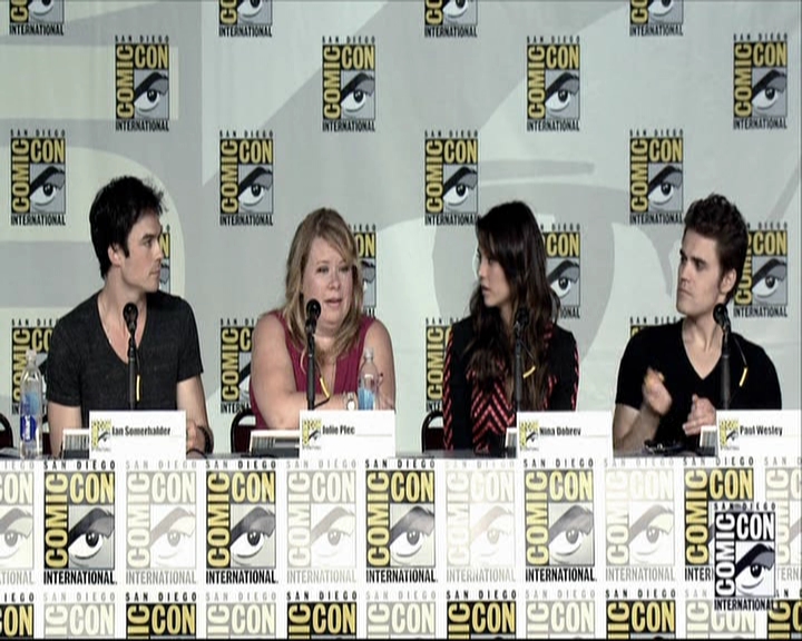 VampireDiariesWorld-dot-org_2013ComicConPanel1447.jpg