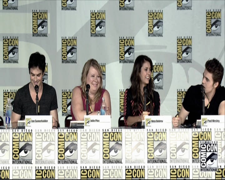 VampireDiariesWorld-dot-org_2013ComicConPanel1454.jpg
