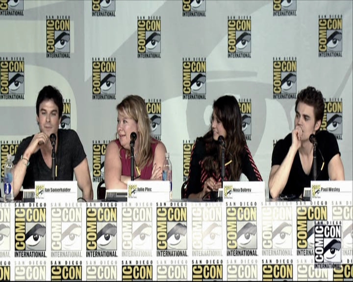 VampireDiariesWorld-dot-org_2013ComicConPanel1522.jpg