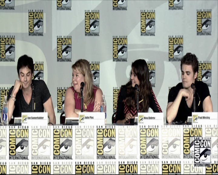VampireDiariesWorld-dot-org_2013ComicConPanel1524.jpg