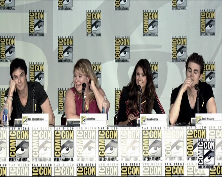 VampireDiariesWorld-dot-org_2013ComicConPanel1525.jpg