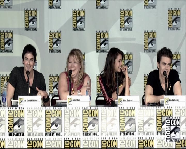 VampireDiariesWorld-dot-org_2013ComicConPanel1536.jpg
