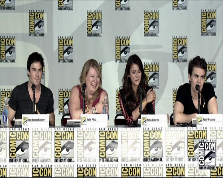 VampireDiariesWorld-dot-org_2013ComicConPanel1537.jpg