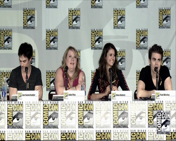 VampireDiariesWorld-dot-org_2013ComicConPanel1544.jpg