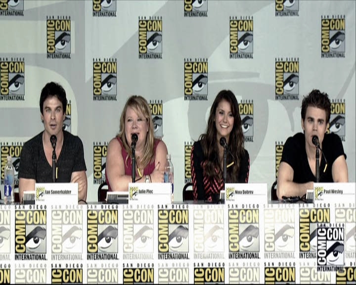 VampireDiariesWorld-dot-org_2013ComicConPanel1551.jpg